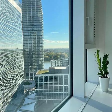 Panorama - Luxury In The Center Of Bratislava, Free Parking, Location דירה