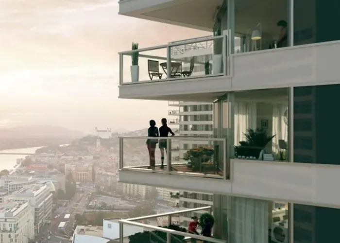 아파트 Panorama - Luxury In The Center Of Bratislava, Free Parking, Location